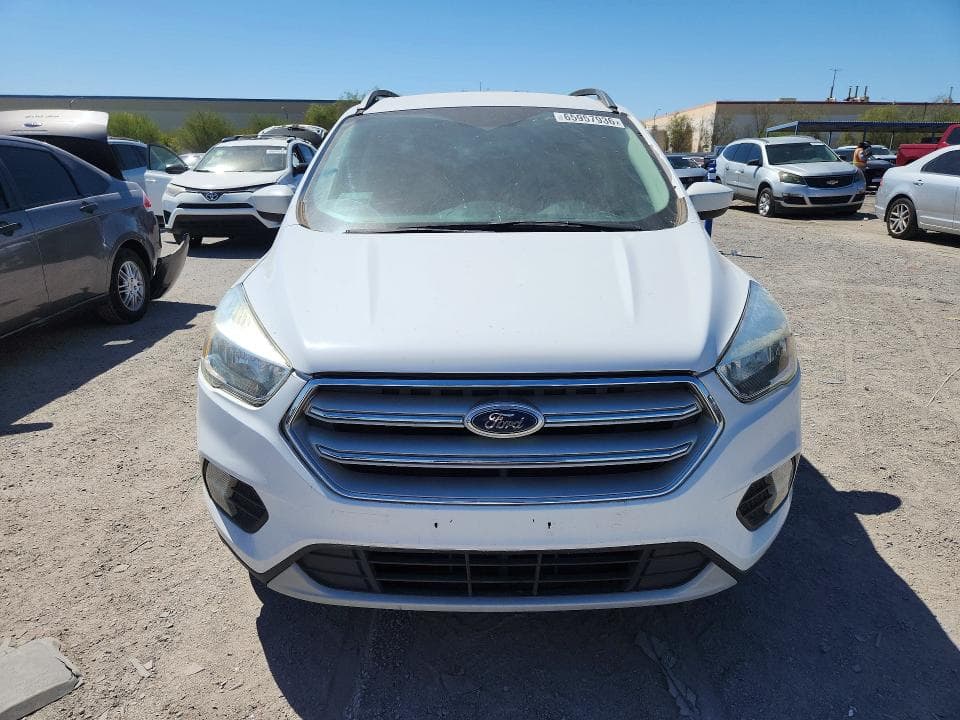 2018 FORD ESCAPE SE 5