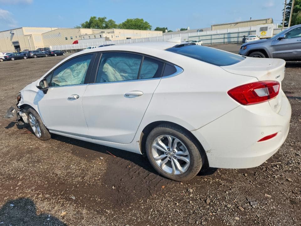 2019 CHEVROLET CRUZE LT 2