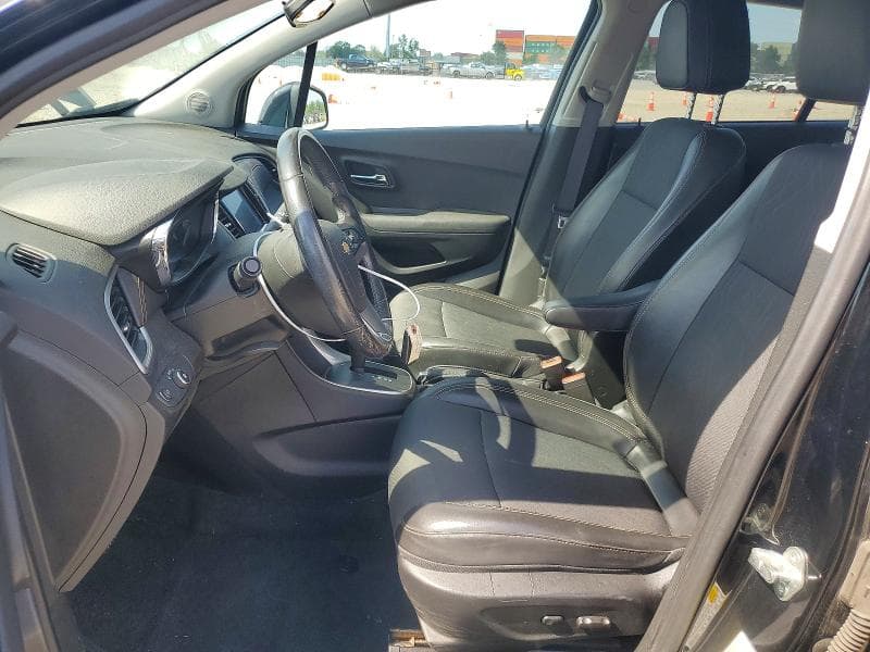 2020 CHEVROLET TRAX 1LT 7