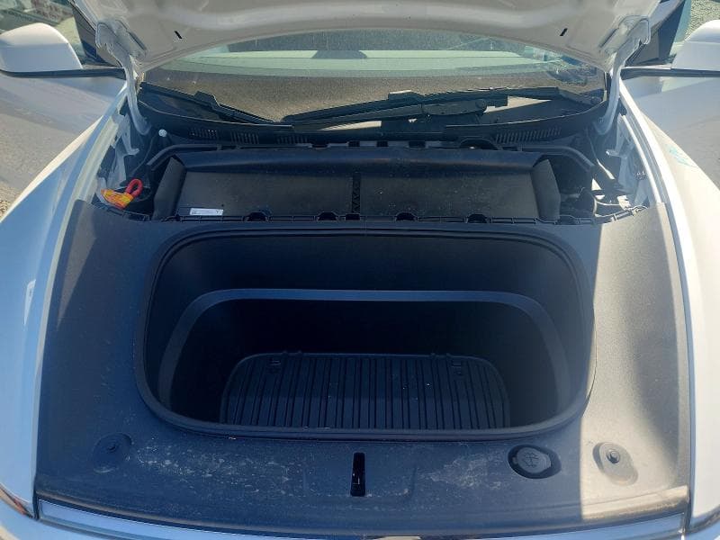 2026 TESLA MODEL Y 11
