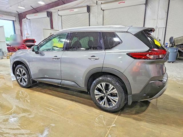 2021 NISSAN ROGUE SV 2