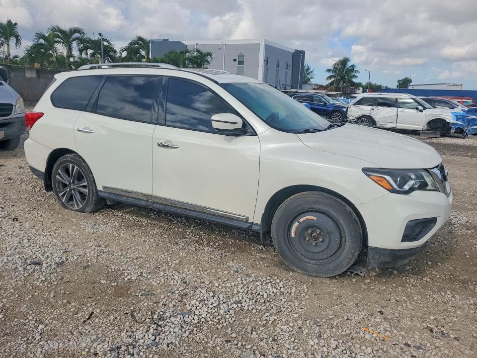 2019 NISSAN PATHFINDER PLATINUM 4