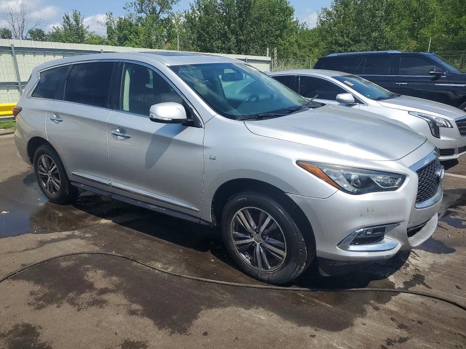2018 INFINITI QX60 BASE 4