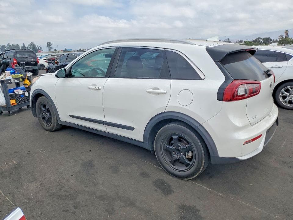 2018 KIA NIRO LX 2