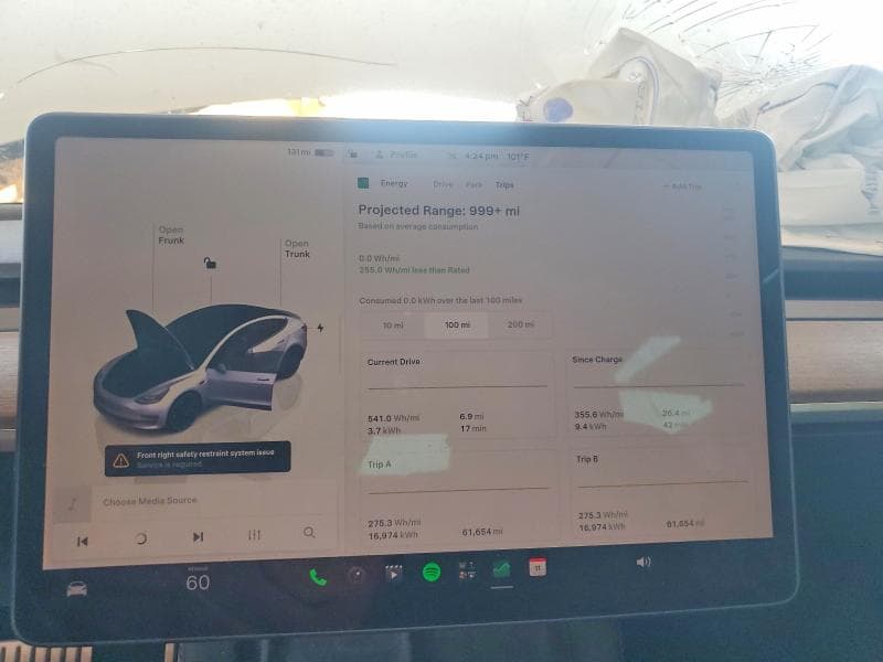 2023 TESLA MODEL 3 9