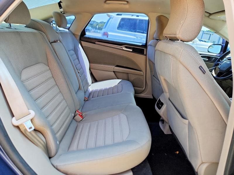 2018 FORD FUSION SE 10