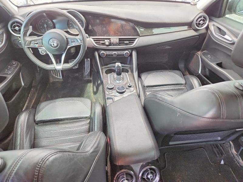 2017 ALFA ROMEO GIULIA TI 8