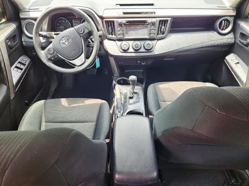 2018 TOYOTA RAV4 LE 8