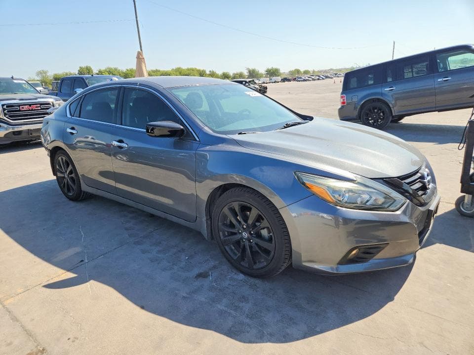 2018 NISSAN ALTIMA SR 4