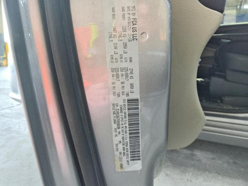 2019 DODGE GRAND CARAVAN SE 13