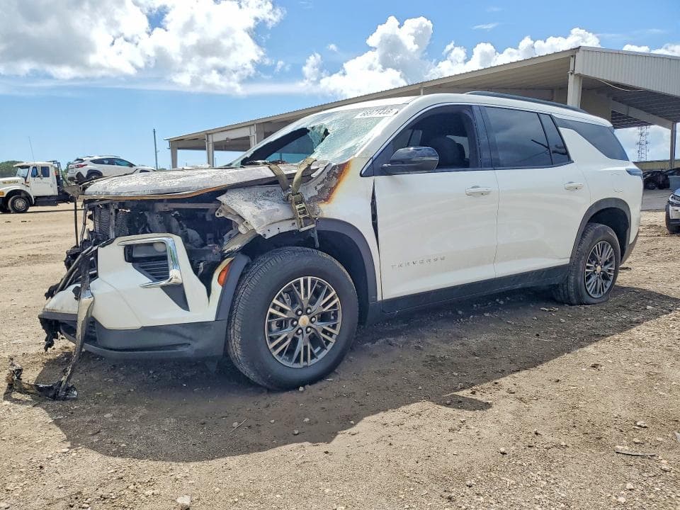 2026 CHEVROLET TRAVERSE LT