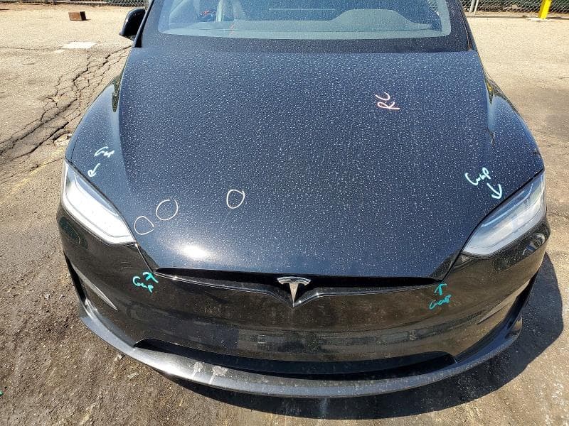 2022 TESLA MODEL X 11