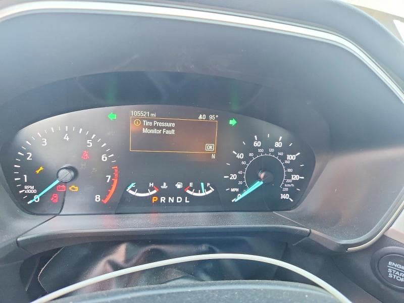 2020 FORD ESCAPE SE 9