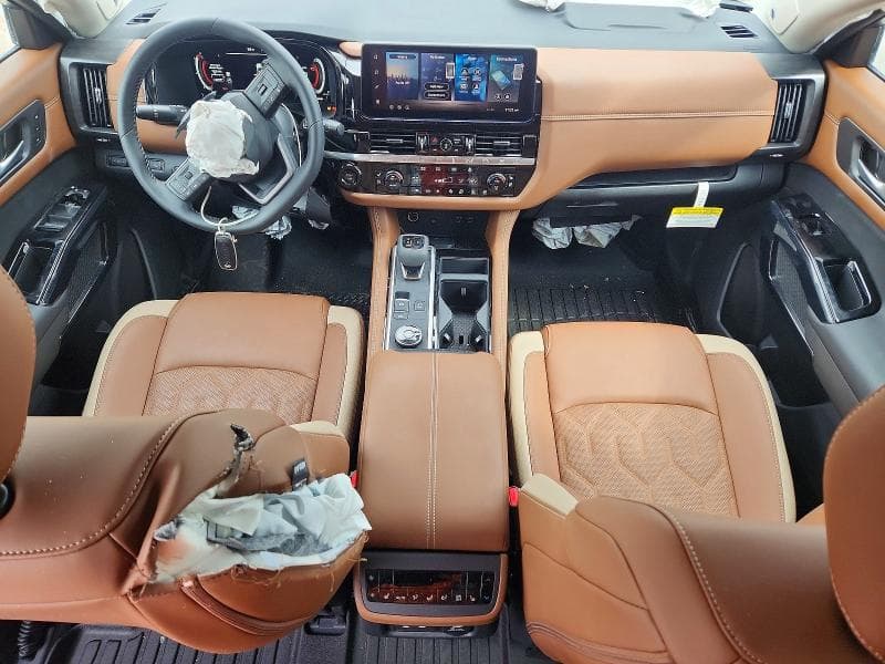 2026 NISSAN PATHFINDER PLATINUM 8