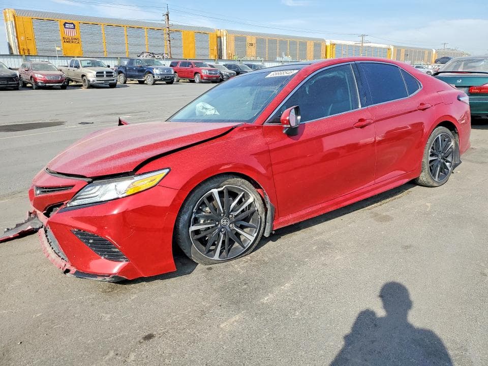 2020 TOYOTA CAMRY XSE