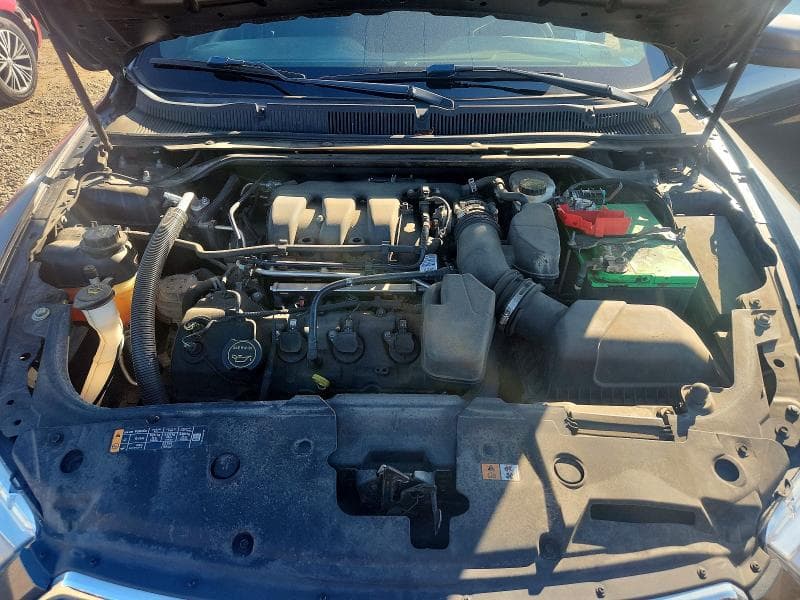 2018 FORD TAURUS SEL 11