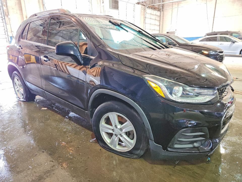 2019 CHEVROLET TRAX 1LT 4