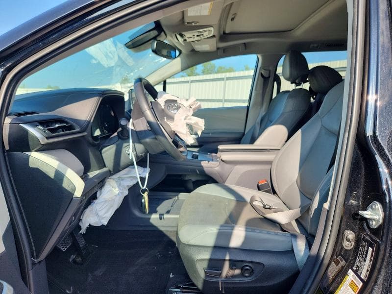 2024 TOYOTA SIENNA LIMITED 7-PASSENGER 7