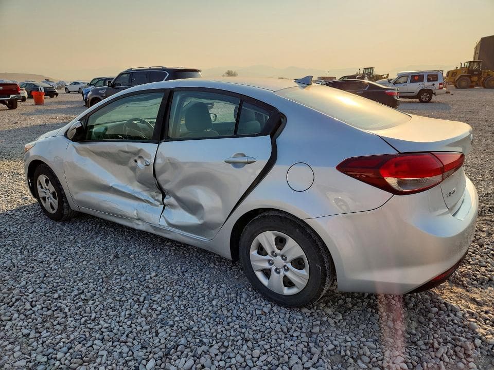 2017 KIA FORTE LX 2
