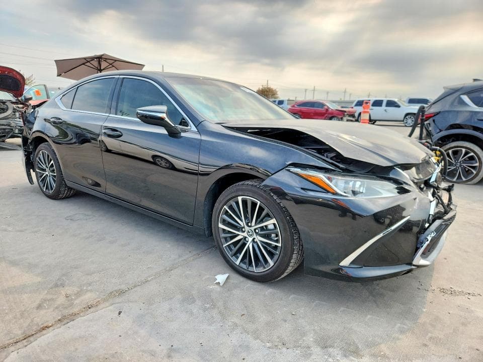 2025 LEXUS ES 300H BASE 4