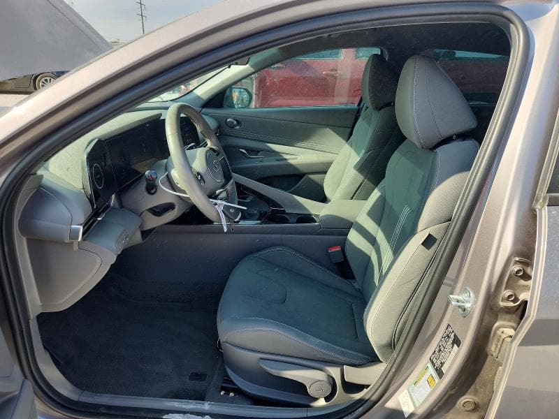2023 HYUNDAI ELANTRA SEL 7
