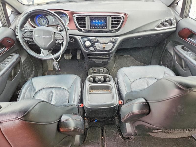 2020 CHRYSLER PACIFICA TOURING L 8
