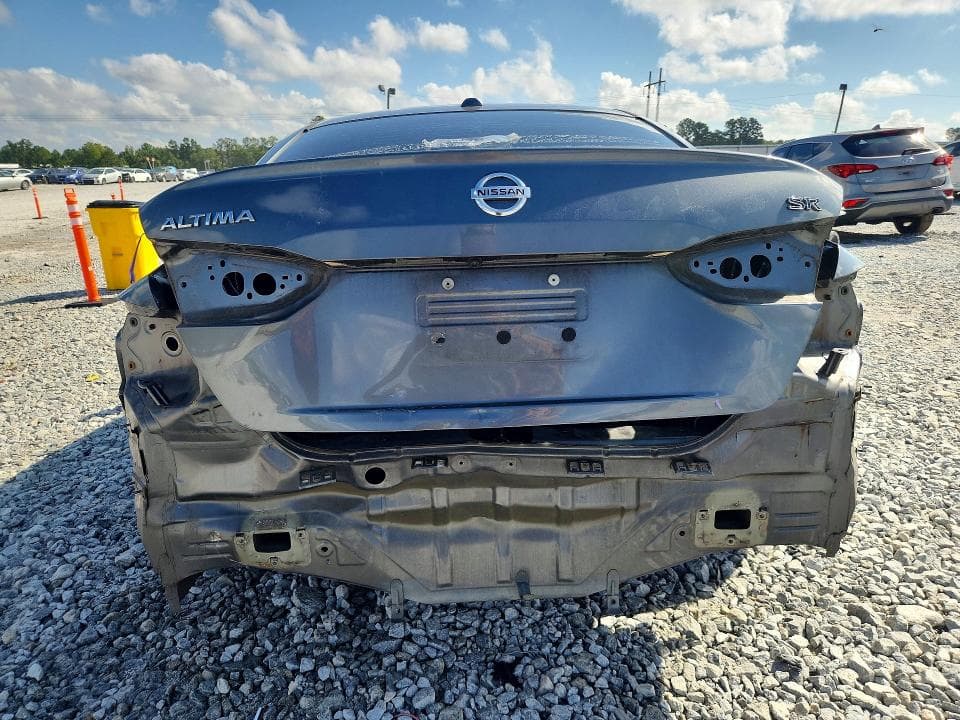 2020 NISSAN ALTIMA SR 6