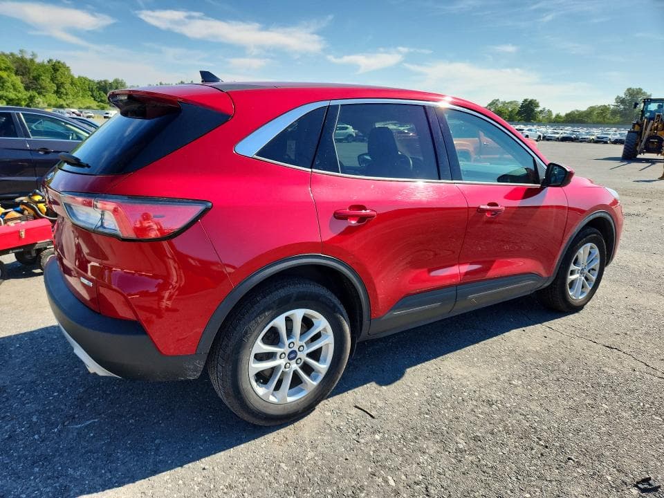 2020 FORD ESCAPE SE 3