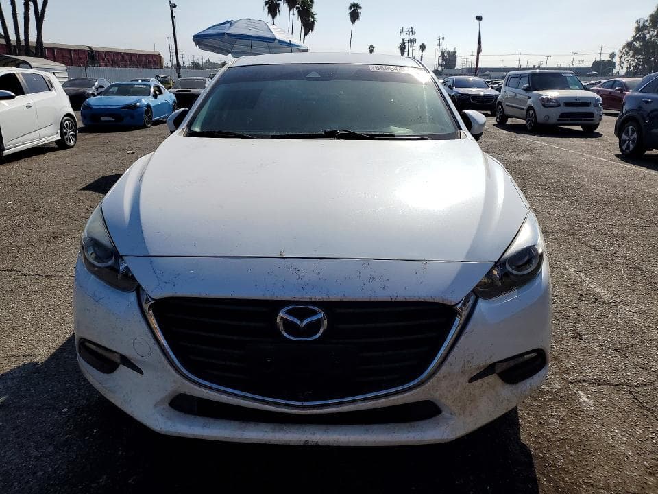 2018 MAZDA 3 TOURING 5