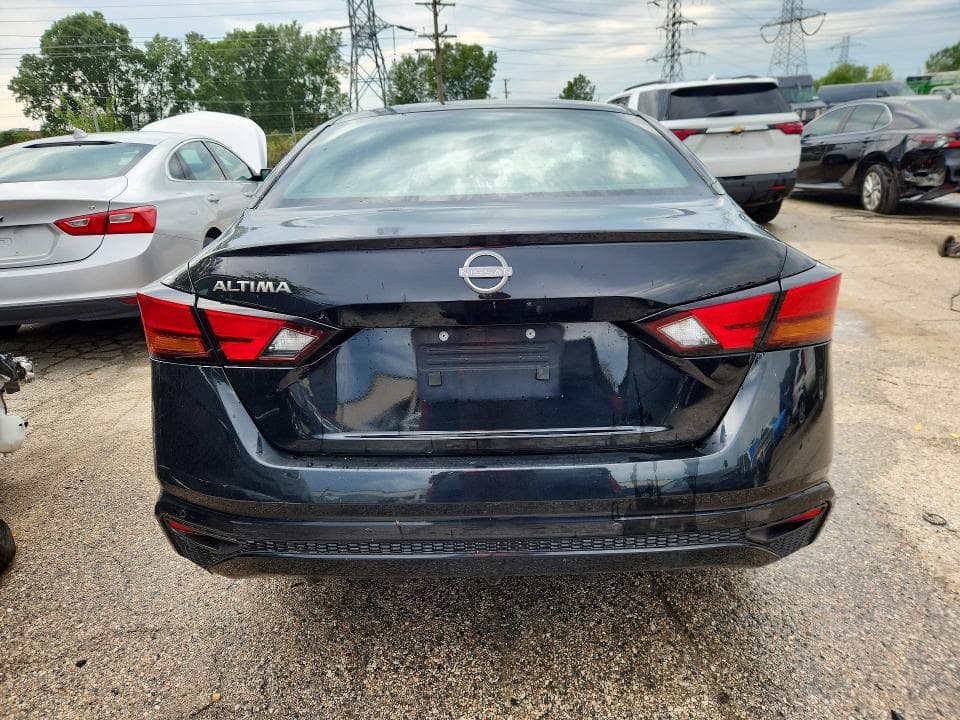 2023 NISSAN ALTIMA S 6