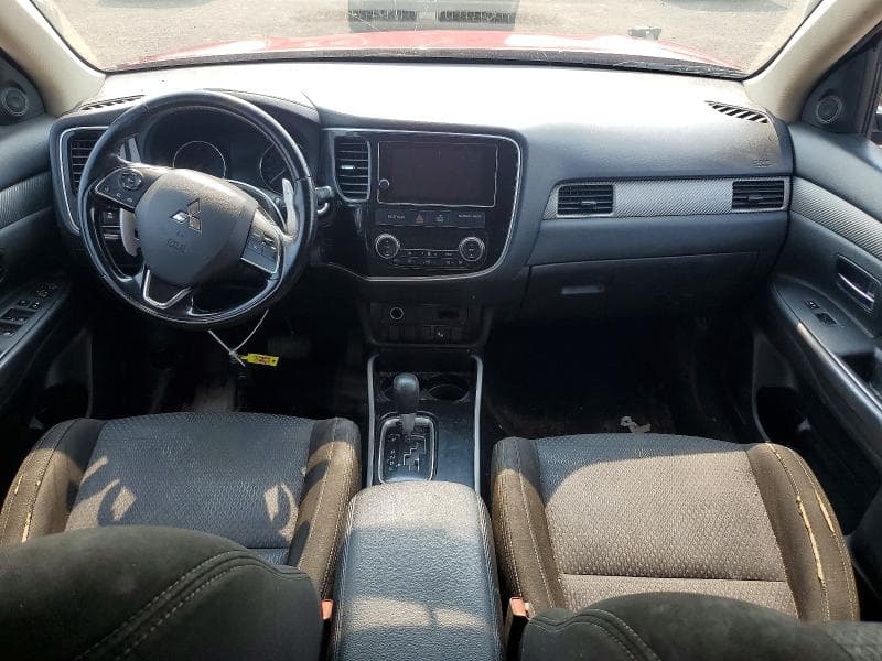 2017 MITSUBISHI OUTLANDER SE 8