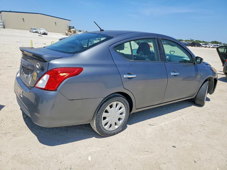 2019 NISSAN VERSA SV 3