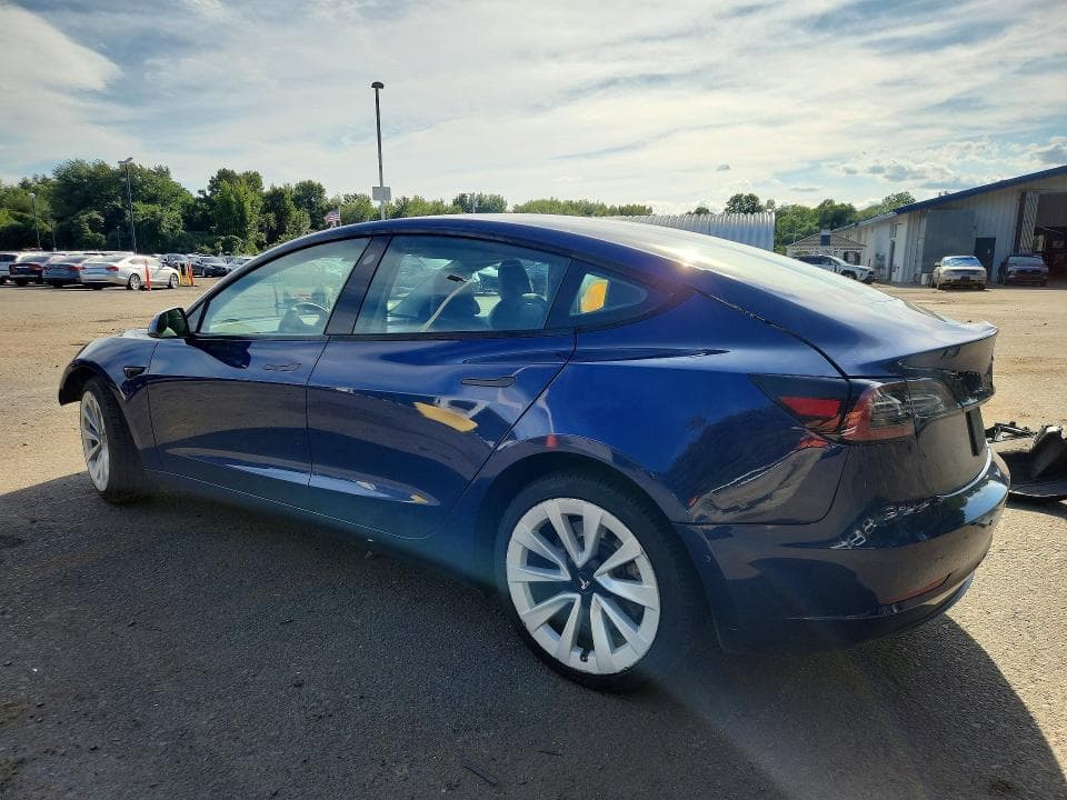 2022 TESLA MODEL 3 2