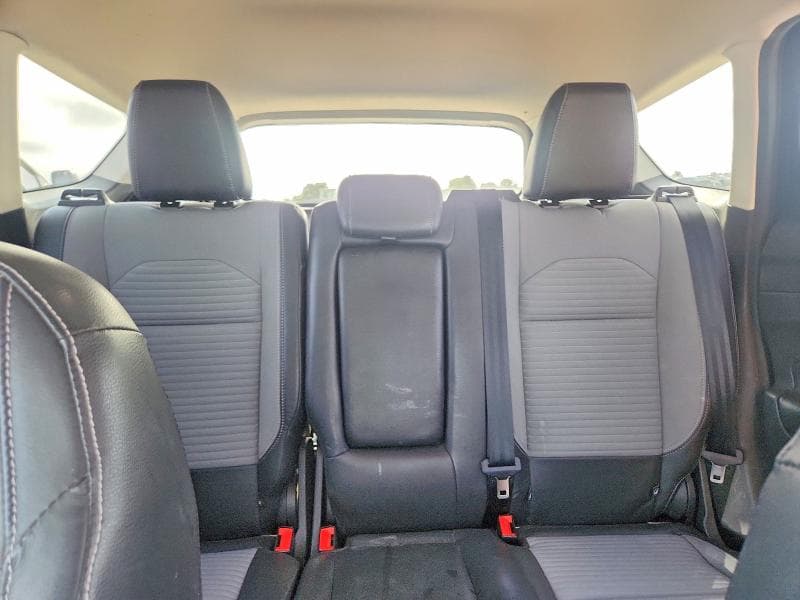 2018 FORD ESCAPE SE 10