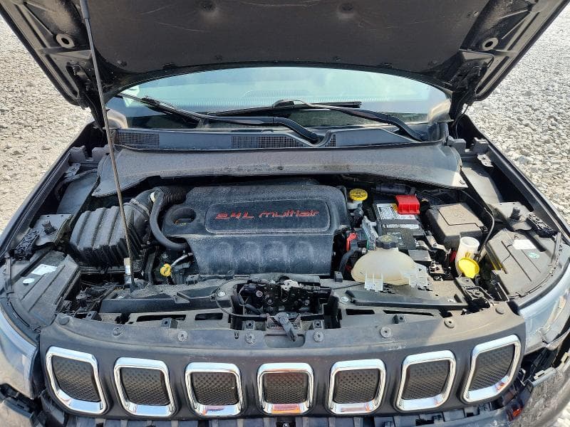 2022 JEEP COMPASS LATITUDE LUX 12