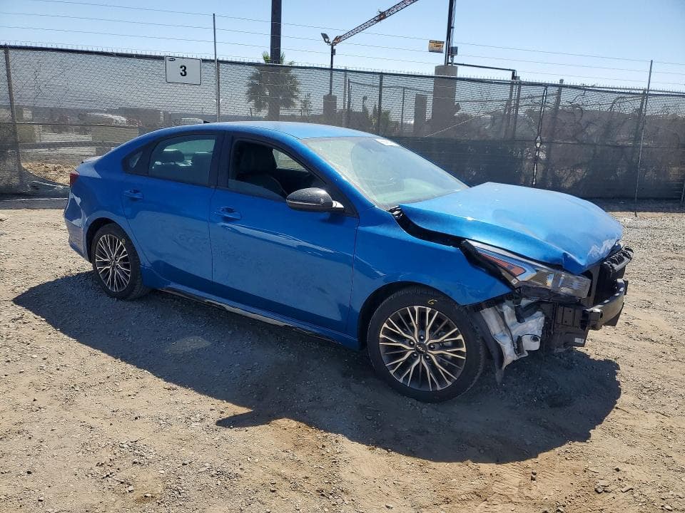 2022 KIA FORTE GT LINE 4