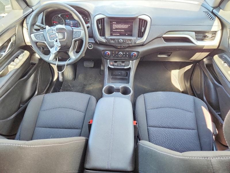 2024 GMC TERRAIN SLE 8