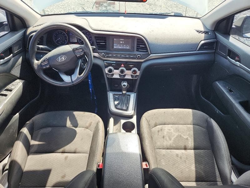 2019 HYUNDAI ELANTRA SE 8