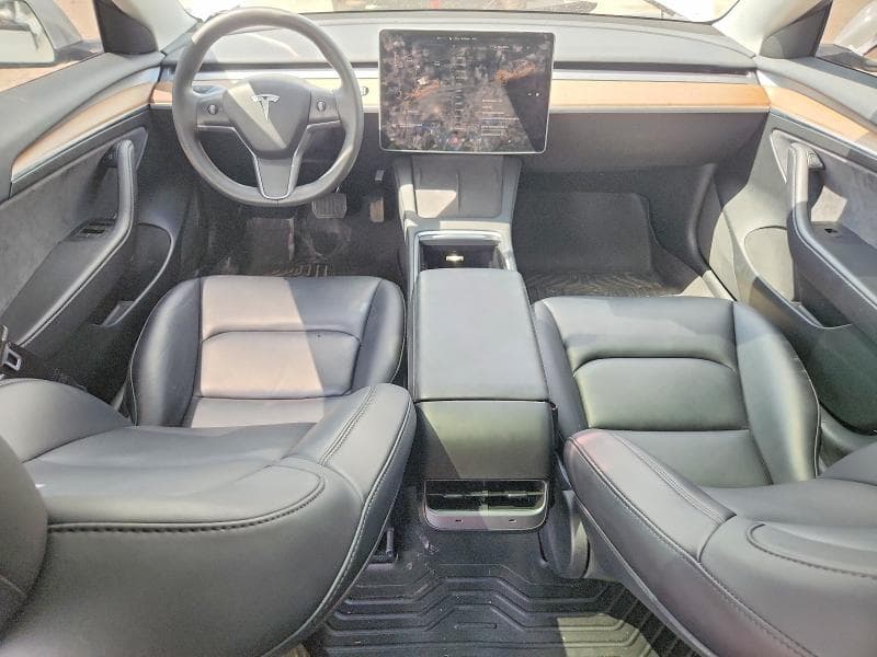 2023 TESLA MODEL 3 8