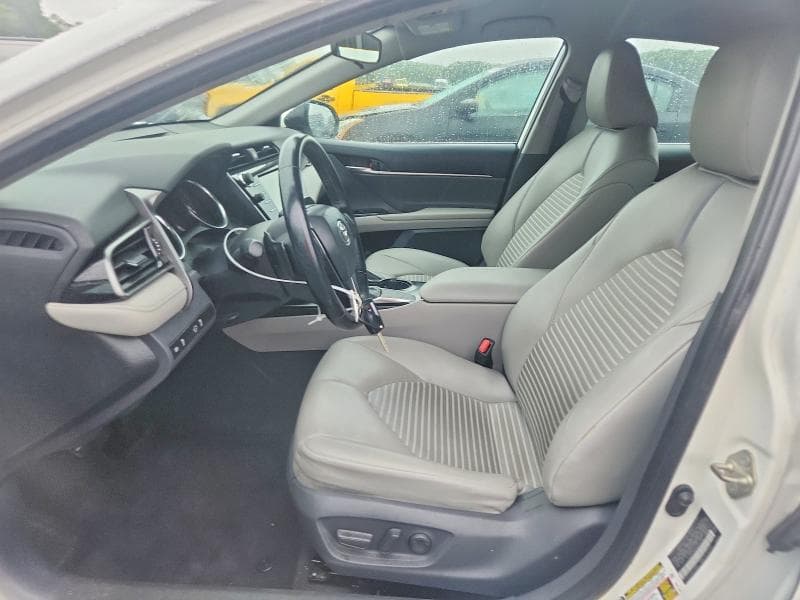 2019 TOYOTA CAMRY SE 7