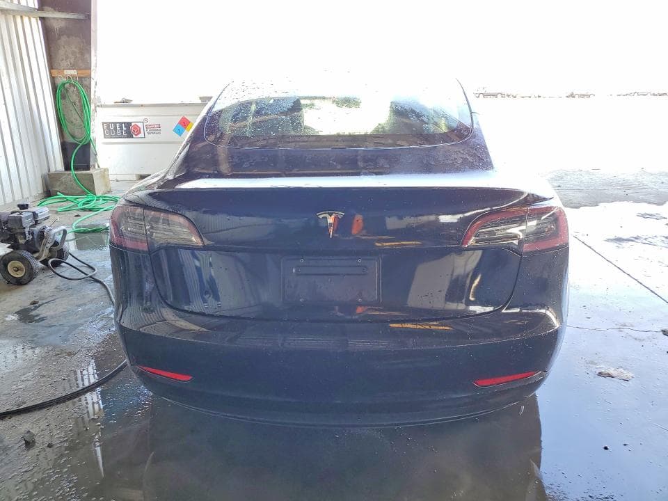 2023 TESLA MODEL 3 6