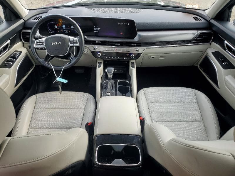 2025 KIA TELLURIDE S 8