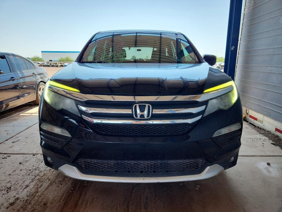2017 HONDA PILOT EX 5