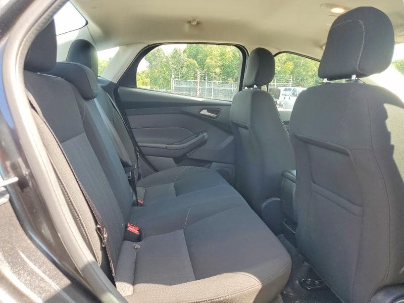 2018 FORD FOCUS SE 10