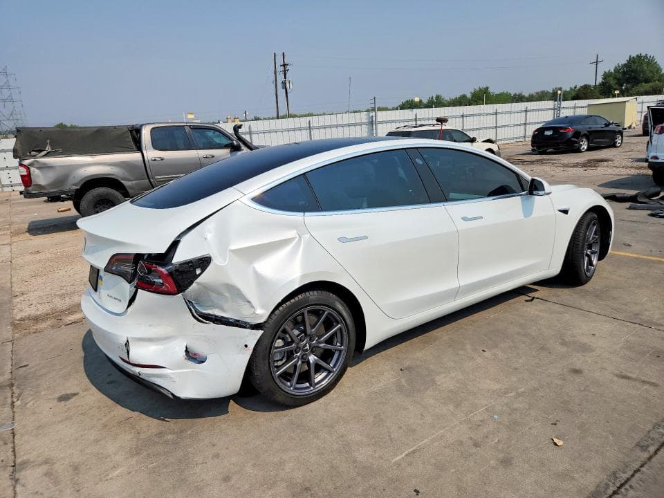 2020 TESLA MODEL 3 3