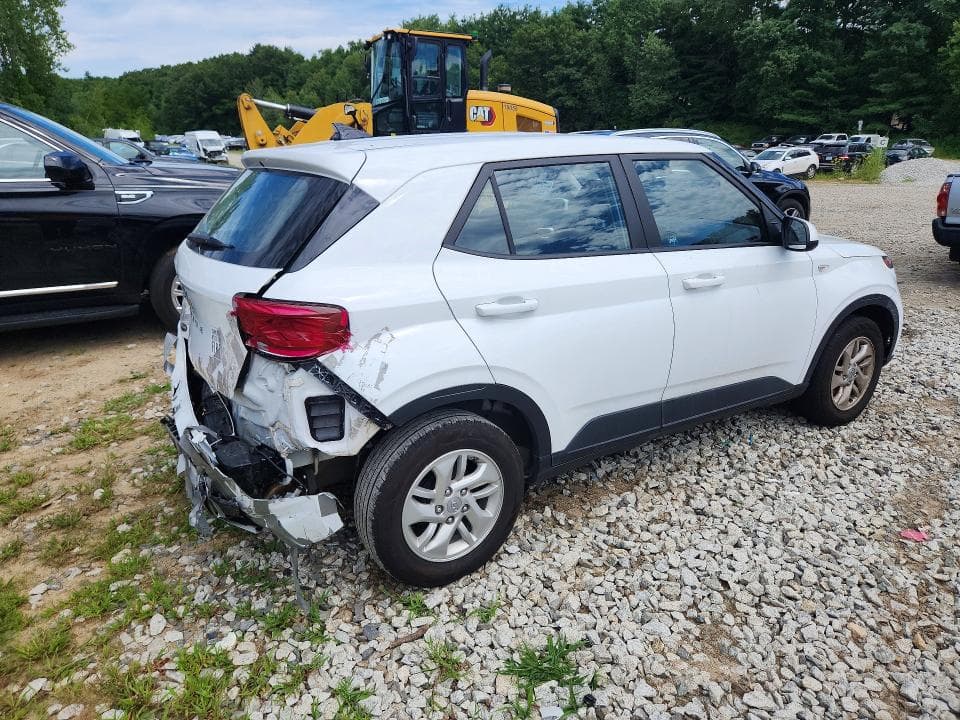 2021 HYUNDAI VENUE SE 3