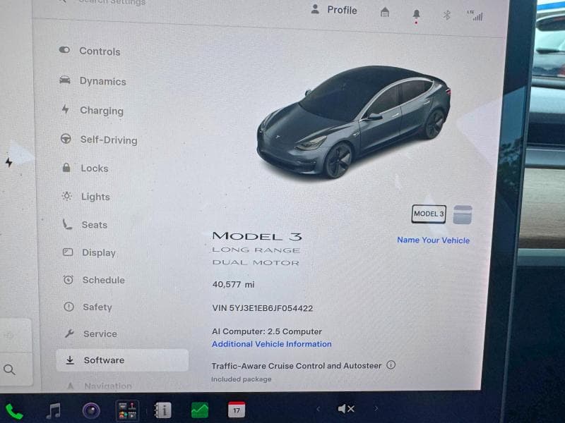 2018 TESLA MODEL 3 8