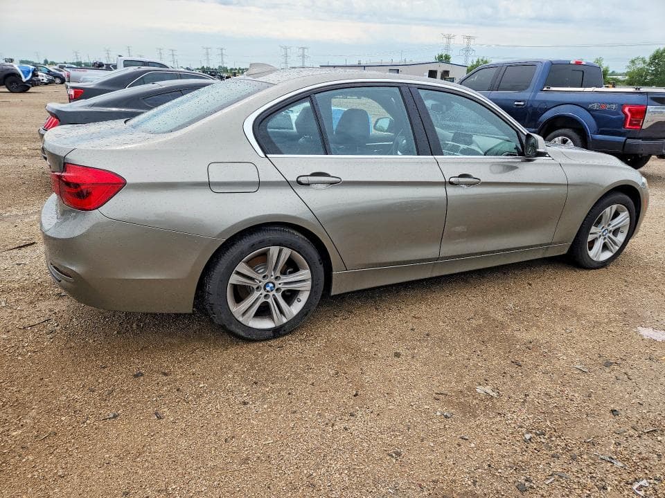 2018 BMW 330 XI 3