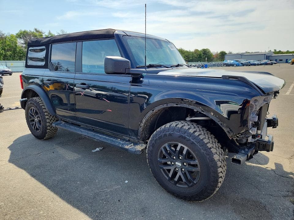 2023 FORD BRONCO BASE 4