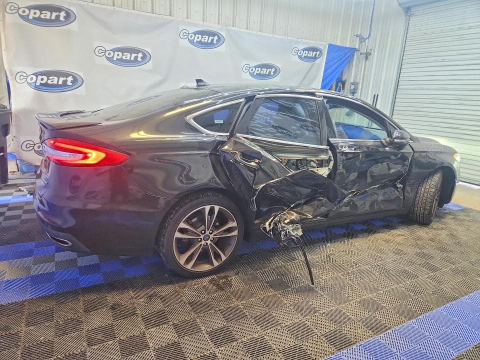 2019 FORD FUSION TITANIUM 3